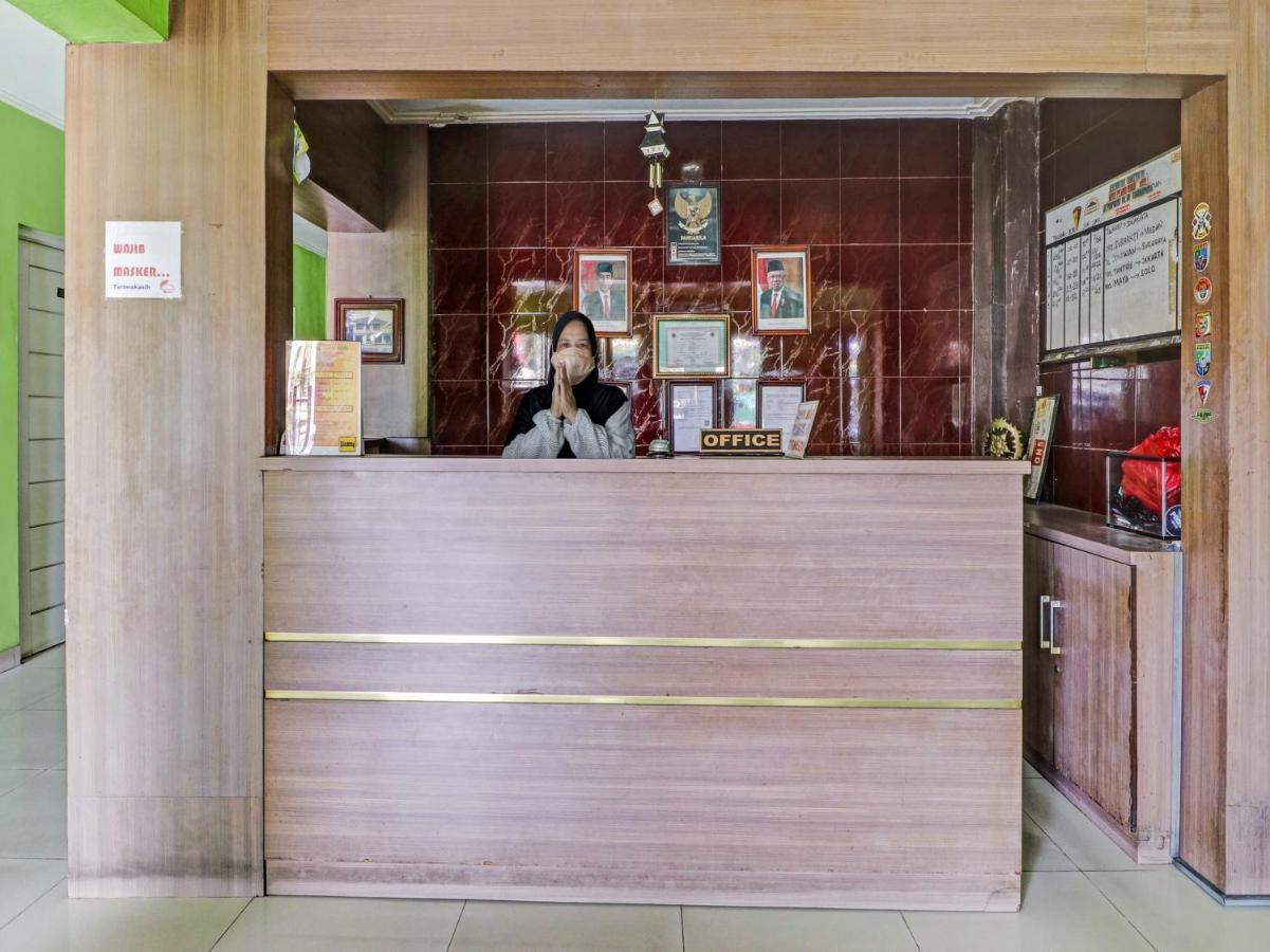 Spot On 90632 Hotel Pelangi Indah Paskal Bandung Exterior foto