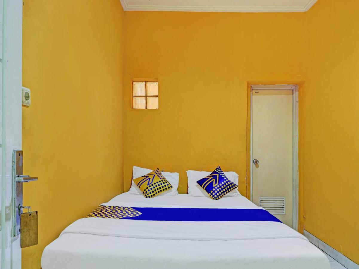 Spot On 90632 Hotel Pelangi Indah Paskal Bandung Exterior foto