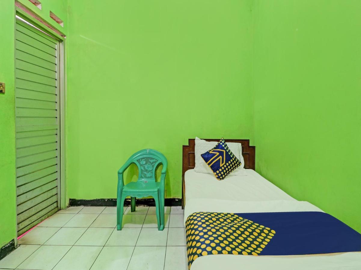 Spot On 90632 Hotel Pelangi Indah Paskal Bandung Exterior foto